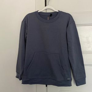 Women’s mondetta blue sweatshirt